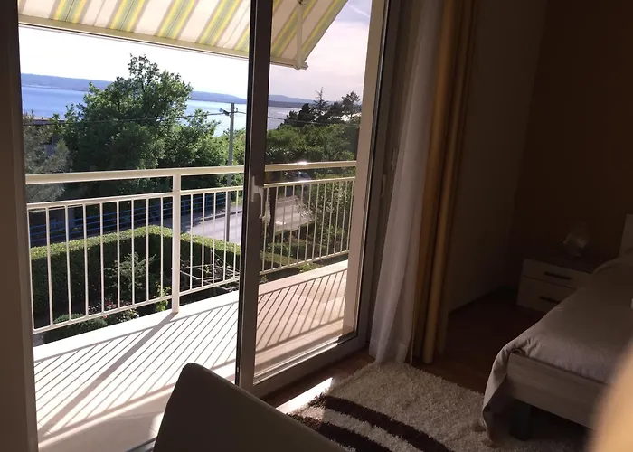 & Marina Apartment *