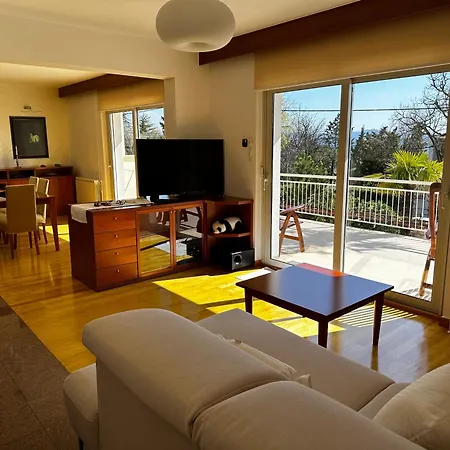 Apartment & Marina Dramalj
