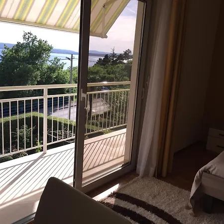 & Marina Apartment *