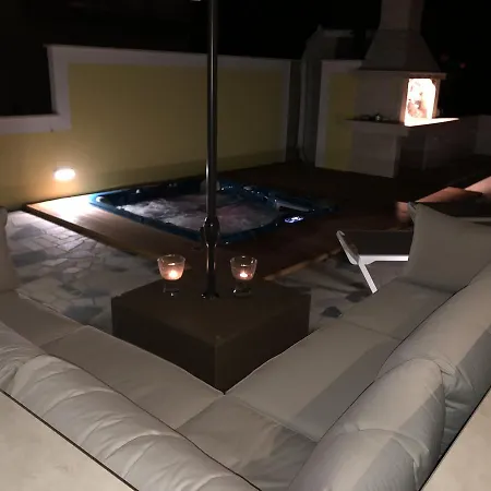 Apartment & Marina *