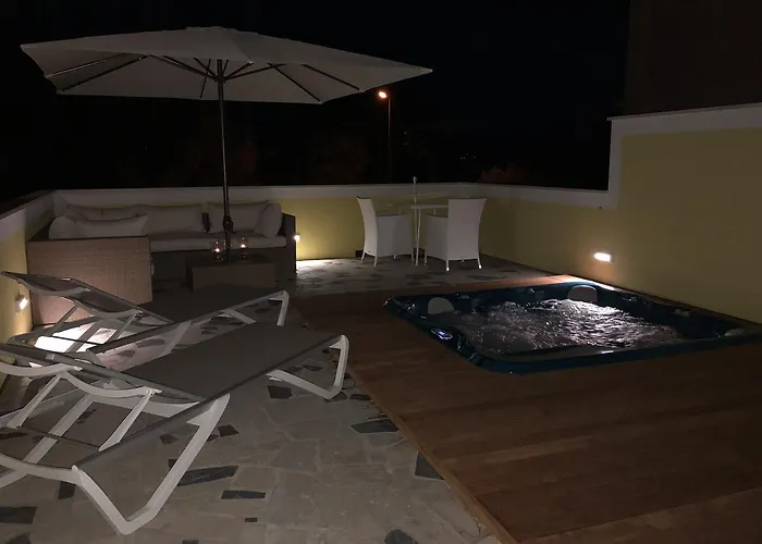 & Marina Apartament *